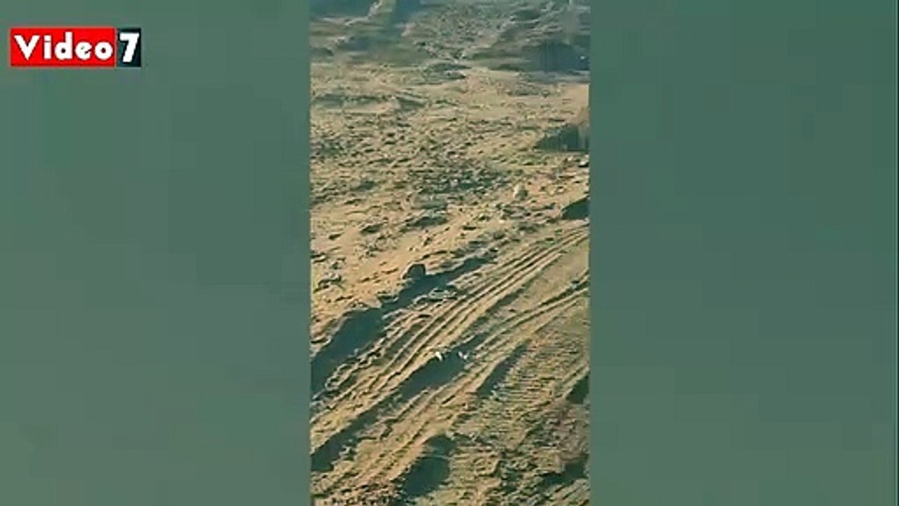 تفحم أتوبيس بطريق "الزعفرانة - السخنة" ونجاة 45...
