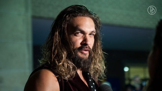 Celebs Who Aren't Afraid To Show Some Skin