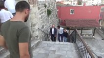 ÇANAKKALE - AK Parti Grup Başkanvekili Turan, bayram namazını Lapseki'de kıldı