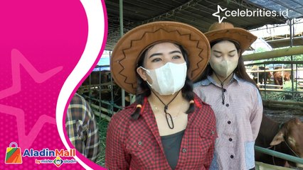 Dongkrak Penjualan, Lapak Hewan Kurban Sewa SPG Koboi