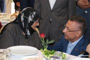 Cumhurbaşkanı Yardımcısı Fuat Oktay, Yozgat'ta huzurevini ziyaret etti