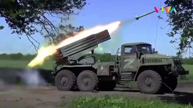 Perkuat Benteng Pertahanan, Rusia Pamer Roket BM-21 Grad