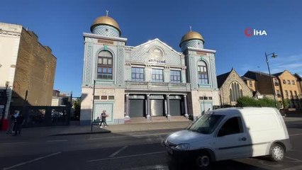 Londra'da Müslümanlar bayram namazında buluştu