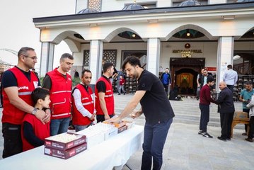 Türk Kızılay, Türkiye'de ve 21 ülkede kurban kesimine başladı