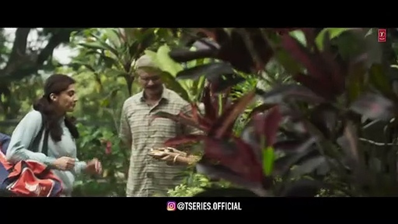 Hindustan_Meri_Jaan_-_Shabaash_Mithu_|_Taapsee_P_|_Kailash_Kher,_Amit_T,_Swanand_K_|_Bhushan_K(720p)