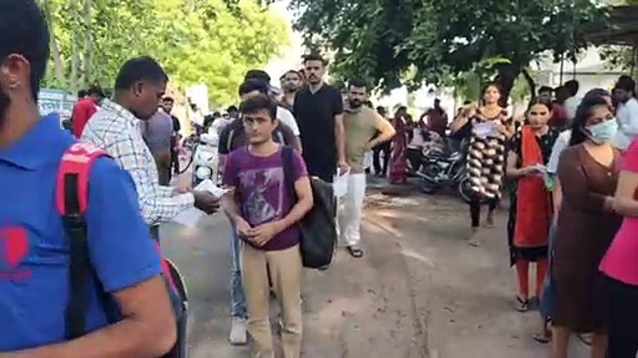 VDO Exam से पहले अभ्यर्थियों के साथ हुआ कुछ ऐसा...