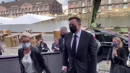 بسبب تراجع ماسك.. تويتر تخسر 5% من قيمة أسهمها في السوق