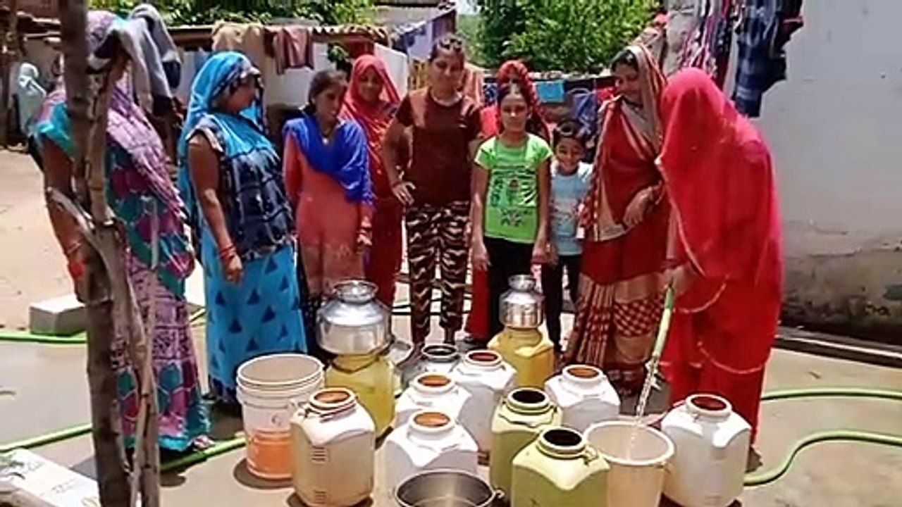 Vedio Story : गाज और बारिश का कहर, प्यासा रह गय...