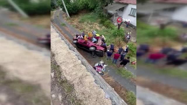 Son dakika haberleri: Edirne'de otomobil uçuruma yuvarlandı: 2 ölü, 2 yaralı