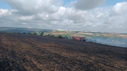 İstanbul'un tarihi Şamlar köyünde korkutan yangın