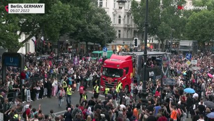 Berlin holds 'Rave the Planet Parade' to preserve electronic dance music