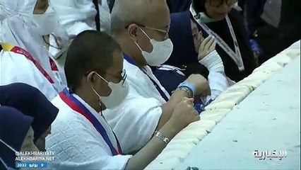 ضيوف الرحمن يواصلون رمي جمرة العقبة الكبرى وسط تنظيم متكامل