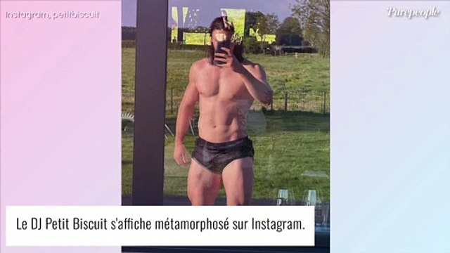 Petit Biscuit métamorphosé : le DJ de 22 ans affiche ses abdos et son corps de rêve