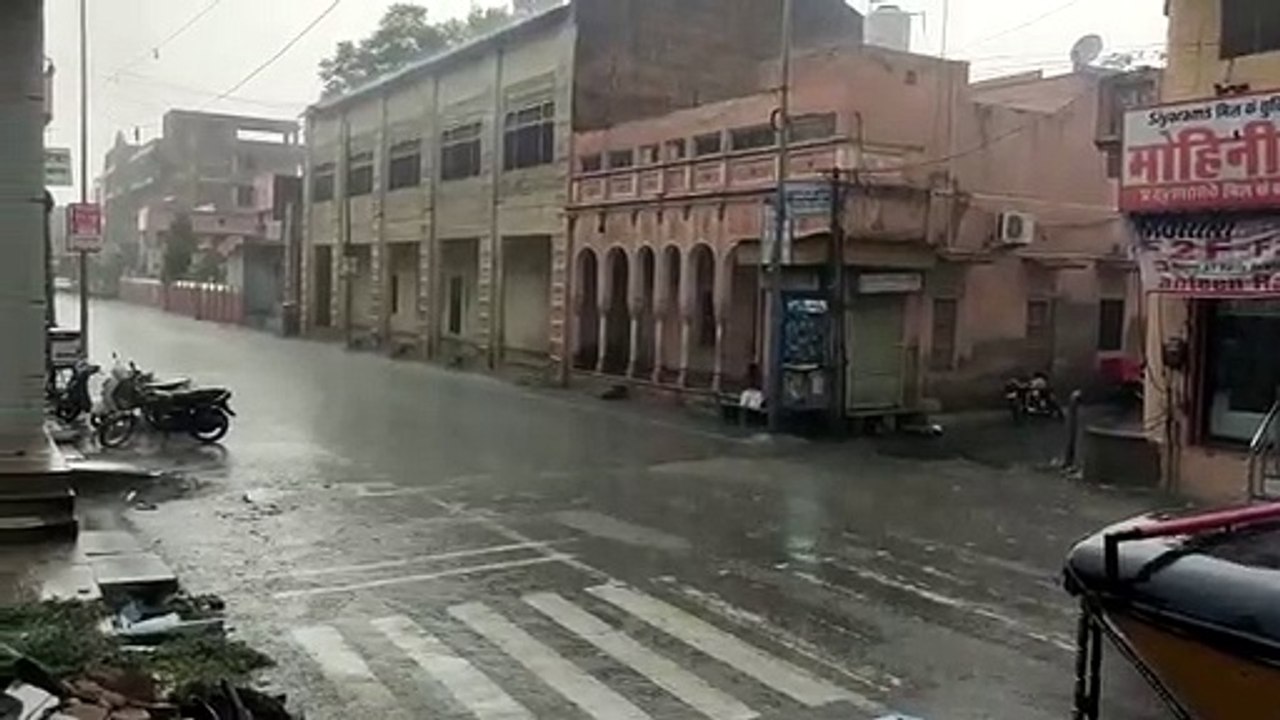 राजस्थान में यहां तेज बरसात शुरू, आज पूरे राजस्...