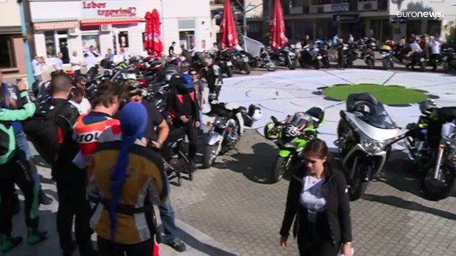 Bosnie-Herzégovine : une parade de motards en mémoire de Srebrenica