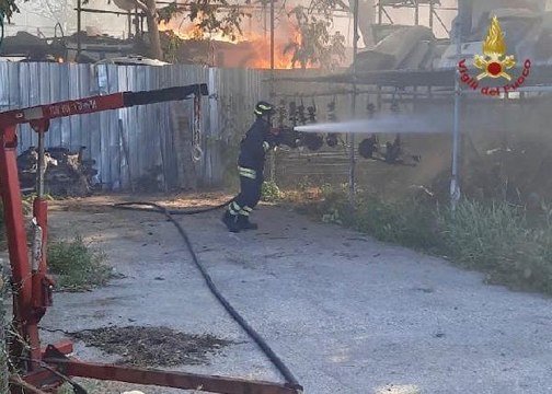 İtalya'nın başkenti Roma'da büyük yangın