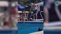 Un señor se anima a saltar en un trampolín y pasa esto