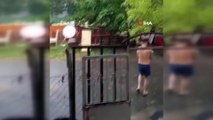 Yağmuru fırsat bilen vatandaş sokak ortasında duş aldı