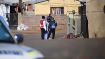 JOHANNESBURG - Güney Afrika'da eğlence mekanına silahlı saldırıda 14 kişi öldü