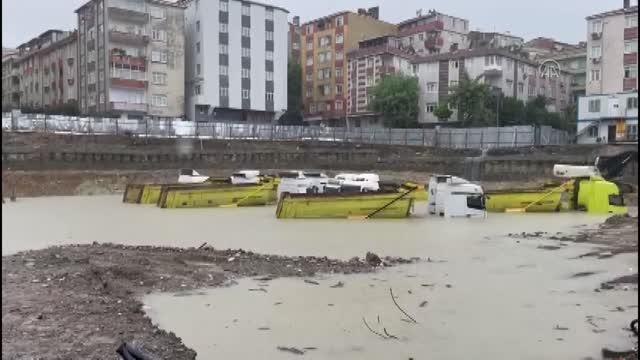 Yağış etkisini sürdürüyor