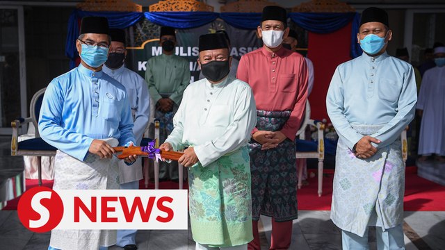 Armed forces personnel celebrate Aidiladha at KL mosque