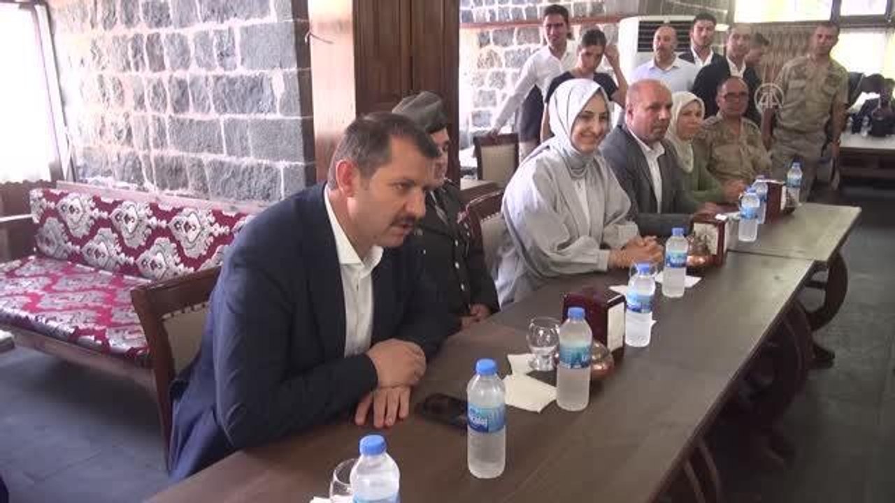 Şanlıurfa Valisi Ayhan'dan bayram ziyaretleri