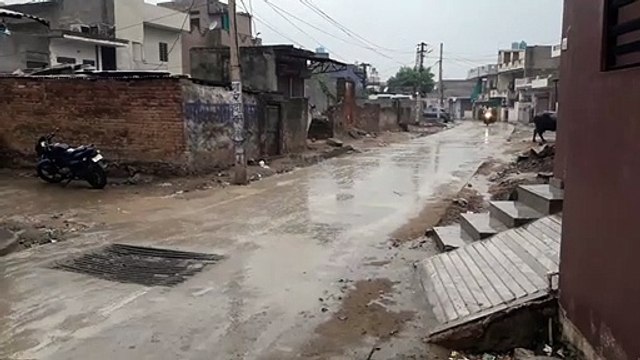 सुबह रिमझिम, दोपहर से शाम तक उमस ने सताया