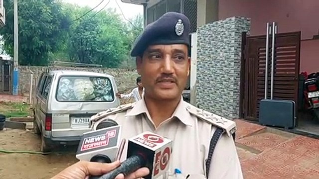 परिजन सोते रहे और चोर 17.50 लाख नकद सहित जेवरात ले उड़े