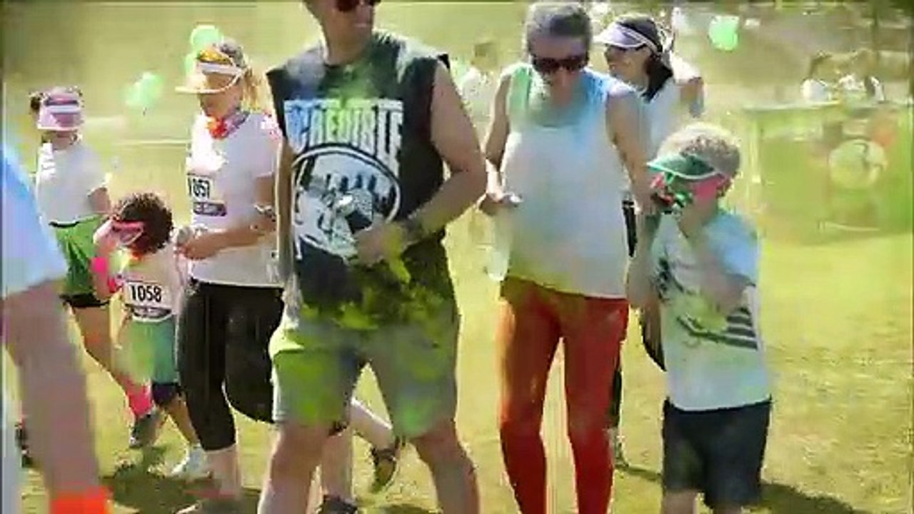 Watch Overgate Hospice Colour Run 2022