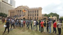Dimisiones e incertidumbre política marcan Sri Lanka tras las manifestaciones