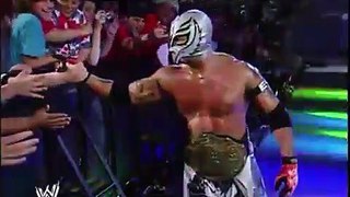 Mark Henry vs Rey Mysterio - WWE SmackDown! 06/23/2006 (World Championship match)