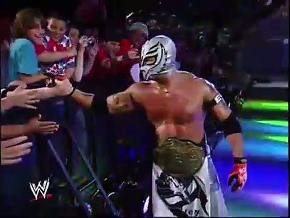 Mark Henry vs Rey Mysterio - WWE SmackDown! 06/23/2006 (World Championship match)