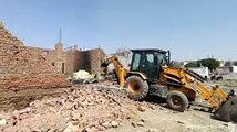 Ghaziabad: ABP Ganga का खबर का असर, बिजली विभाग का अवैध निर्माण धाराशाही