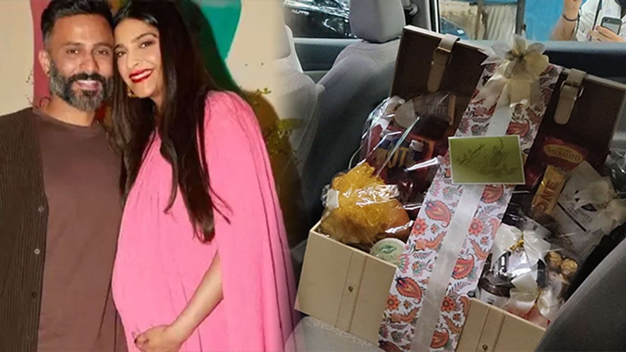 Sonam Kapoor Baby Shower Bohemian Theme Invitation Card Viral | Boldsky *Entertainment