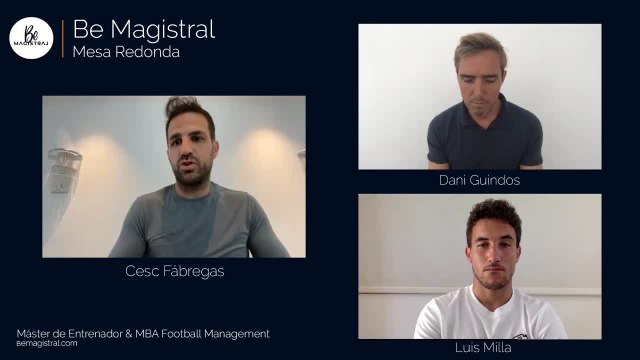 Cesc Fábregas analiza la posición del delantero en el juego