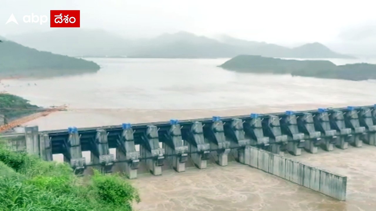 Heavy Flood Flow At Polavaram Project: దిగువ కాఫర్ డ్యాం పనులకు ఆటంకం| ABP Desam
