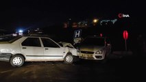 Son dakika haberleri... Şanlıurfa'da iki otomobil kafa kafaya çarpıştı: 5 yaralı