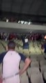 Confusão entre torcedores  durante apagão na Arena Castelão