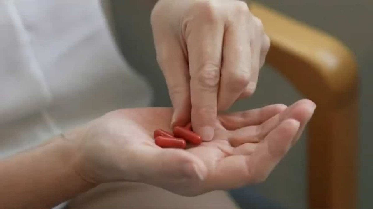 “No se debe confiar en productos mágicos”: experto sobre medicamentos de contrabando