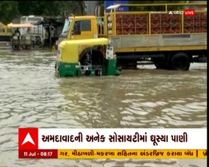 Ahmedabad Rain Updates: એસ.જી હાઈવેના સર્વિસ રોડ ચાલકો ડરી ડરીને ચલાવી રહ્યા છે વાહનો, જોઈ લો આ દ્રશ્યો