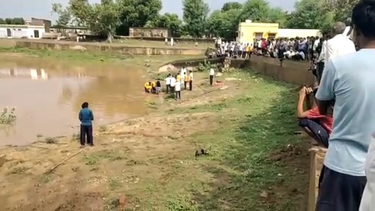 जोहड़ में नहाते उतरा 55 वर्षीय शख्स, हाथ जोड़कर अभिवादन करते हुए डूबा, 14 घंटे बाद मिला शव