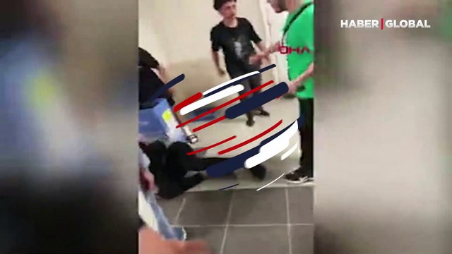 Metroda kadınların fotoğrafını çektiği iddiasına linç girişimi kamerada