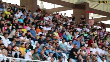 Emre Belözoğlu: Ülke futbolunu en iyi şekilde temsil edeceğiz