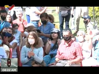 Cantora Lilia Vera deleita a sus fanáticos con concierto en vivo en La Casona Cultural Aquiles Nazoa