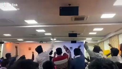 Amazing Dancing Video You Can't Miss! 💃