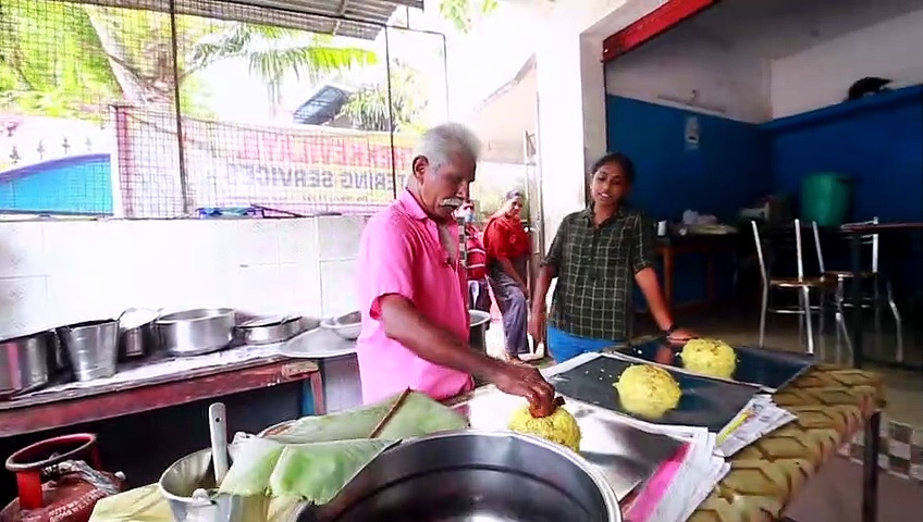 പൊരിച്ച ബിഗ്ബിയും നാടൻ ബ്രോസ്റ്റഡ് ഒടിയനും; മമ്മൂക്ക-ലാലേട്ടൻ കോംബോസ് ഹിറ്റ് | Kitchen Combo Ep.12