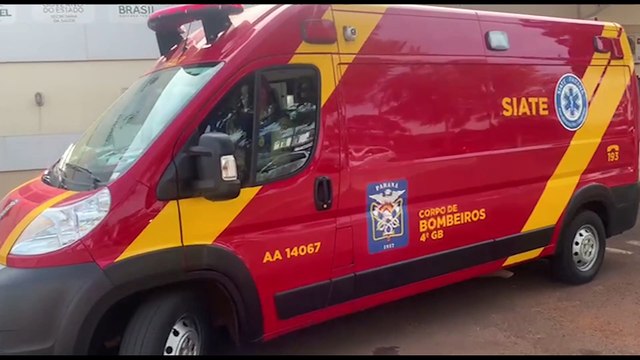 Homem fica ferido ao sofrer queda de plano elevado no Riviera