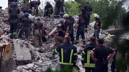 26 قتيلًا في الضربة الصاروخية الروسية الأحد على تشاسيف يار بشرق أوكرانيا