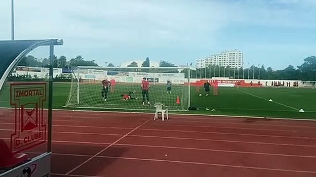 Sunderland goalkeepers Anthony Patterson, Jacob Carney and Adam Richardson train in Portugal ahead of AS Roma clash