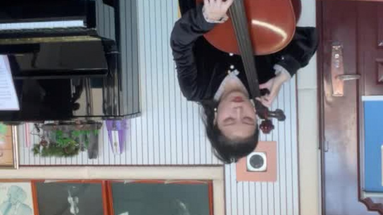 Hong LanXin - Elgar Cello Concerto in e minor, Opus 85, Mvt.1